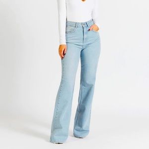 BOA wide legged size Small jeans!